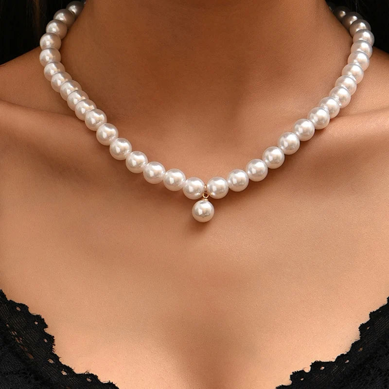 Elegant Wedding Big Pearl Choker Necklace for Women