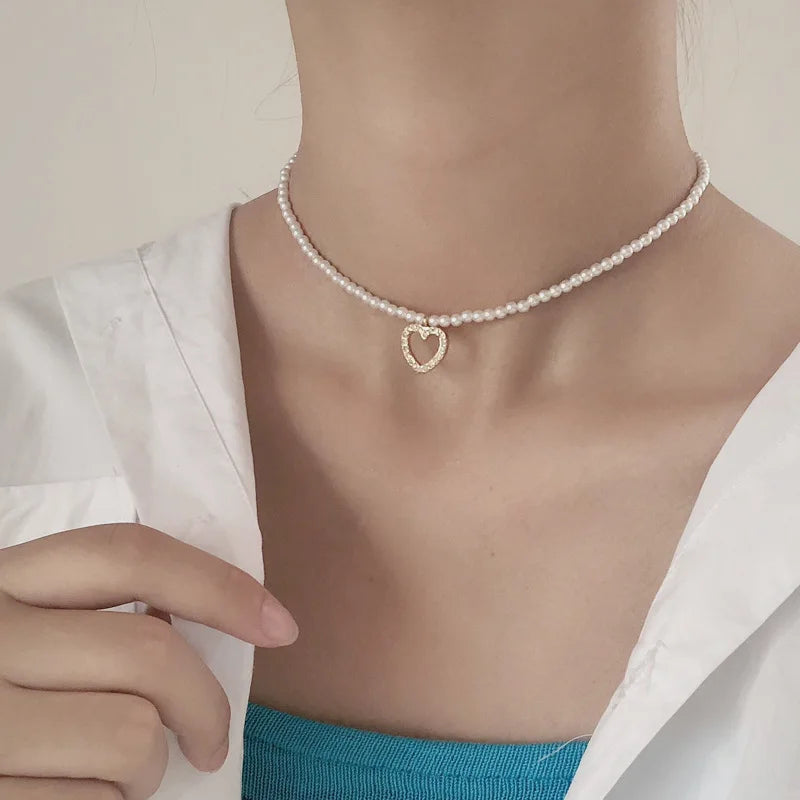 Elegant Wedding Big Pearl Choker Necklace for Women