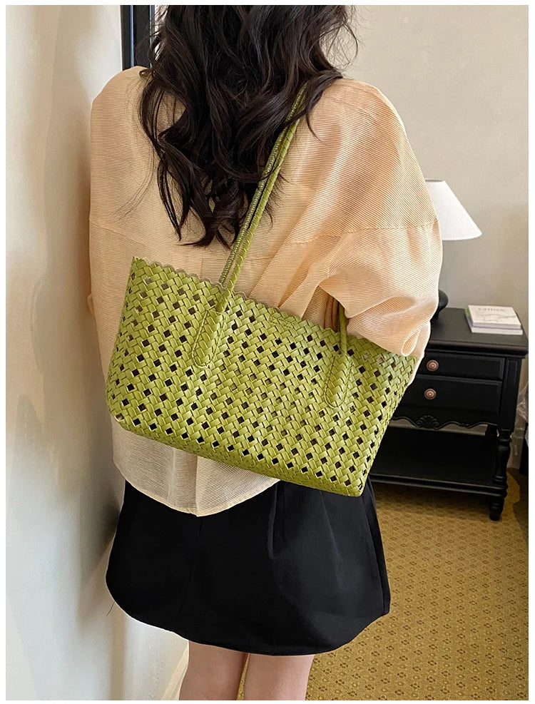 Women's Woven Shoulder Bag - Luxury Designer Tote Purse Handbag