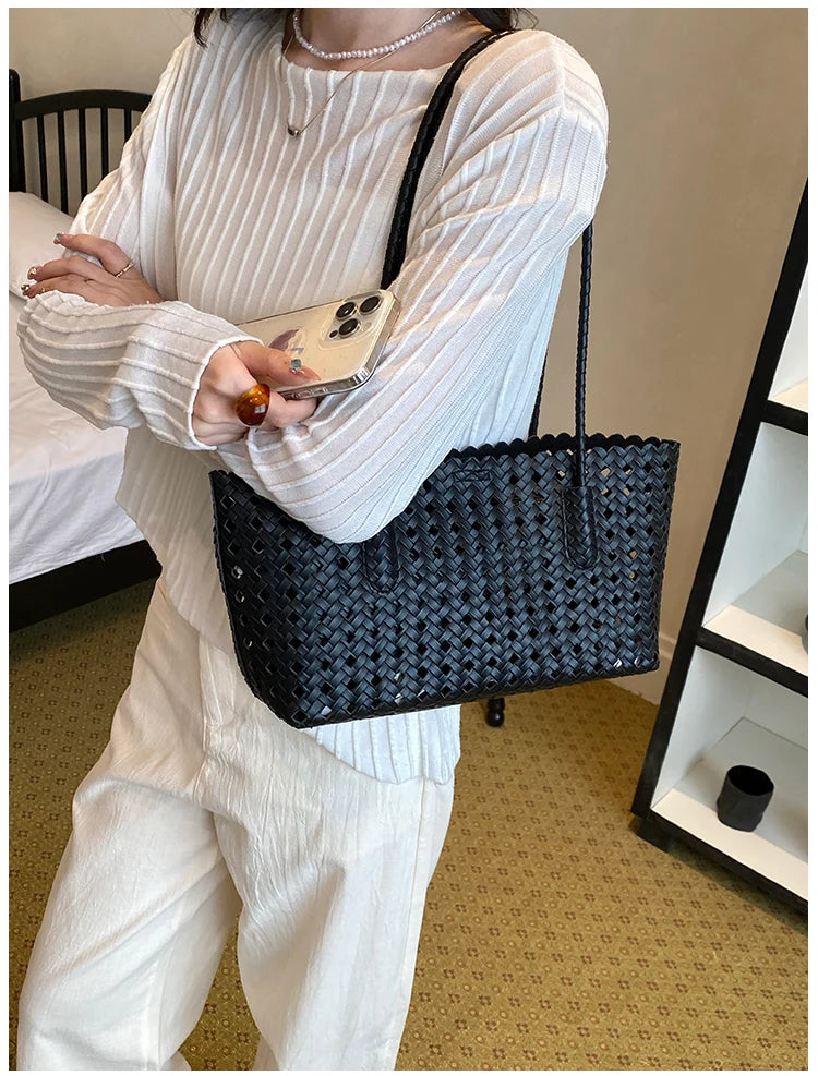 Women's Woven Shoulder Bag - Luxury Designer Tote Purse Handbag