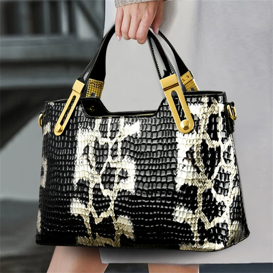 Fashion Trend Noble Women Handbag Python Pattern Luxury Ladies Party Handbag