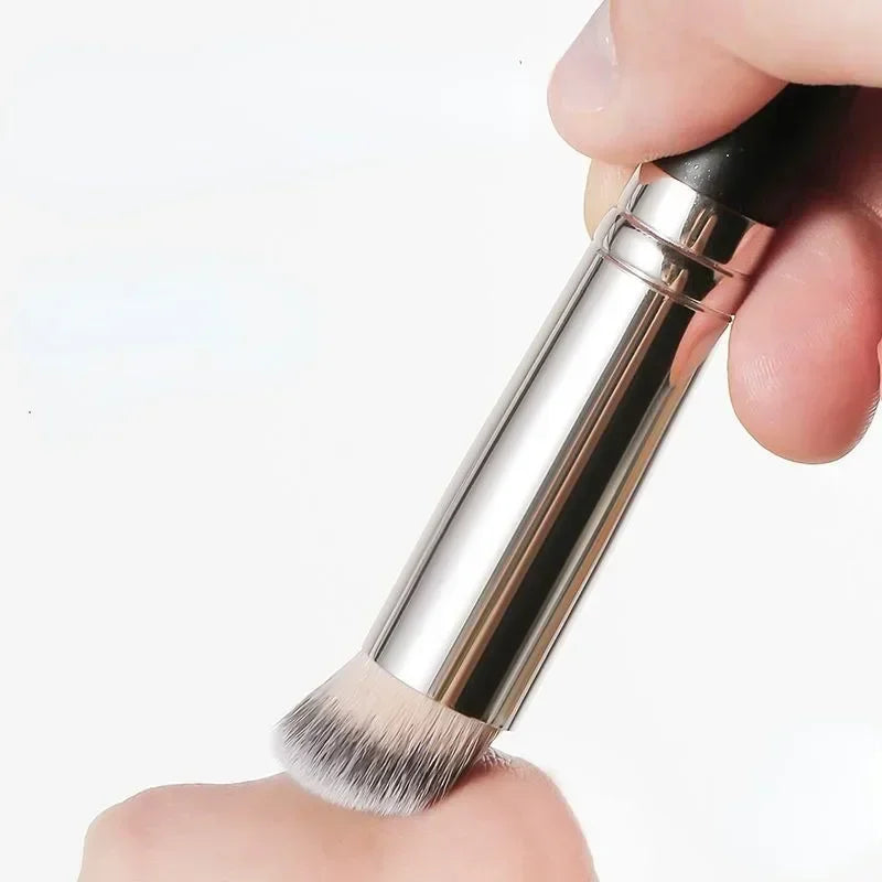 Foundation & Concealer Blending Brush