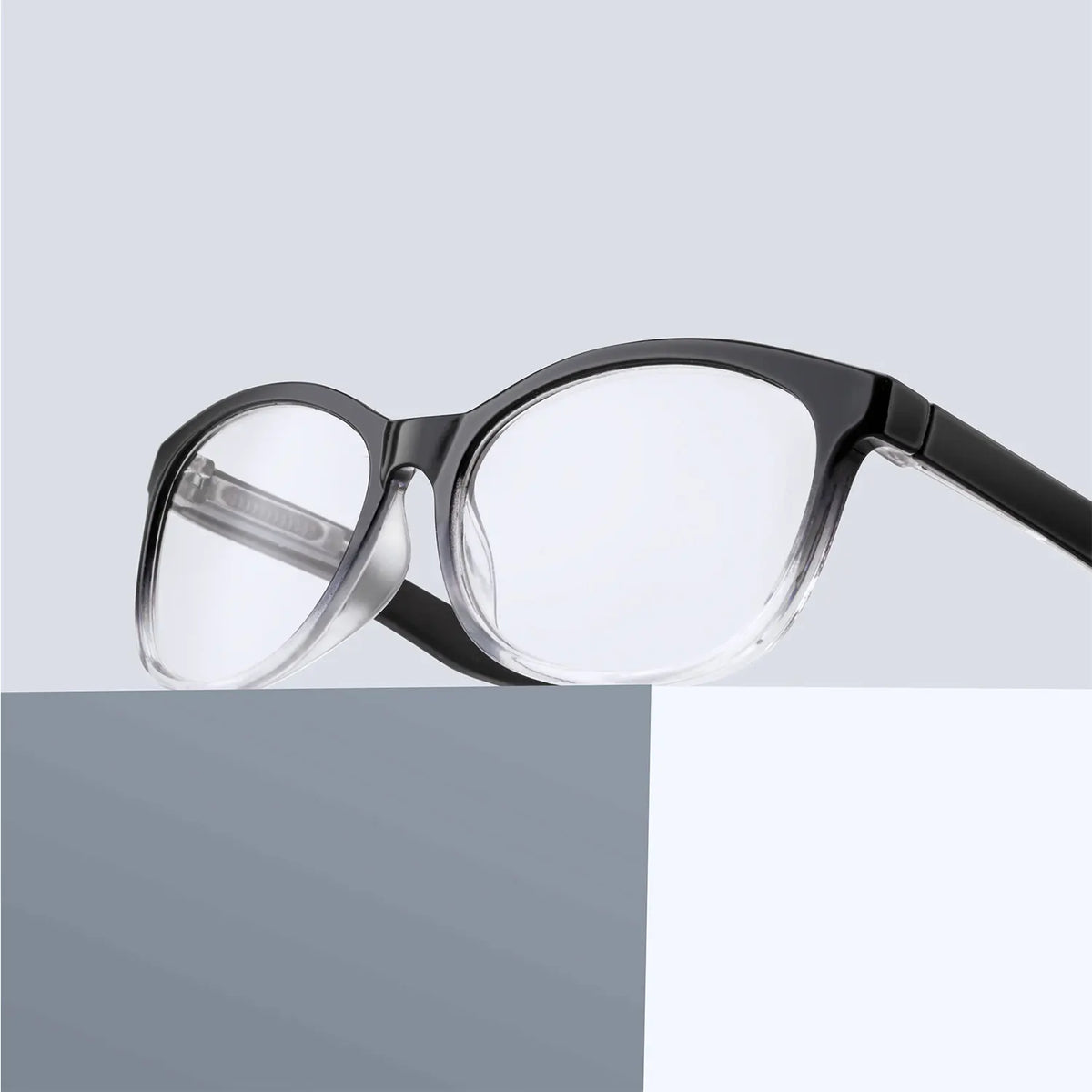 Multifocal Reading Glasses for Women and Men