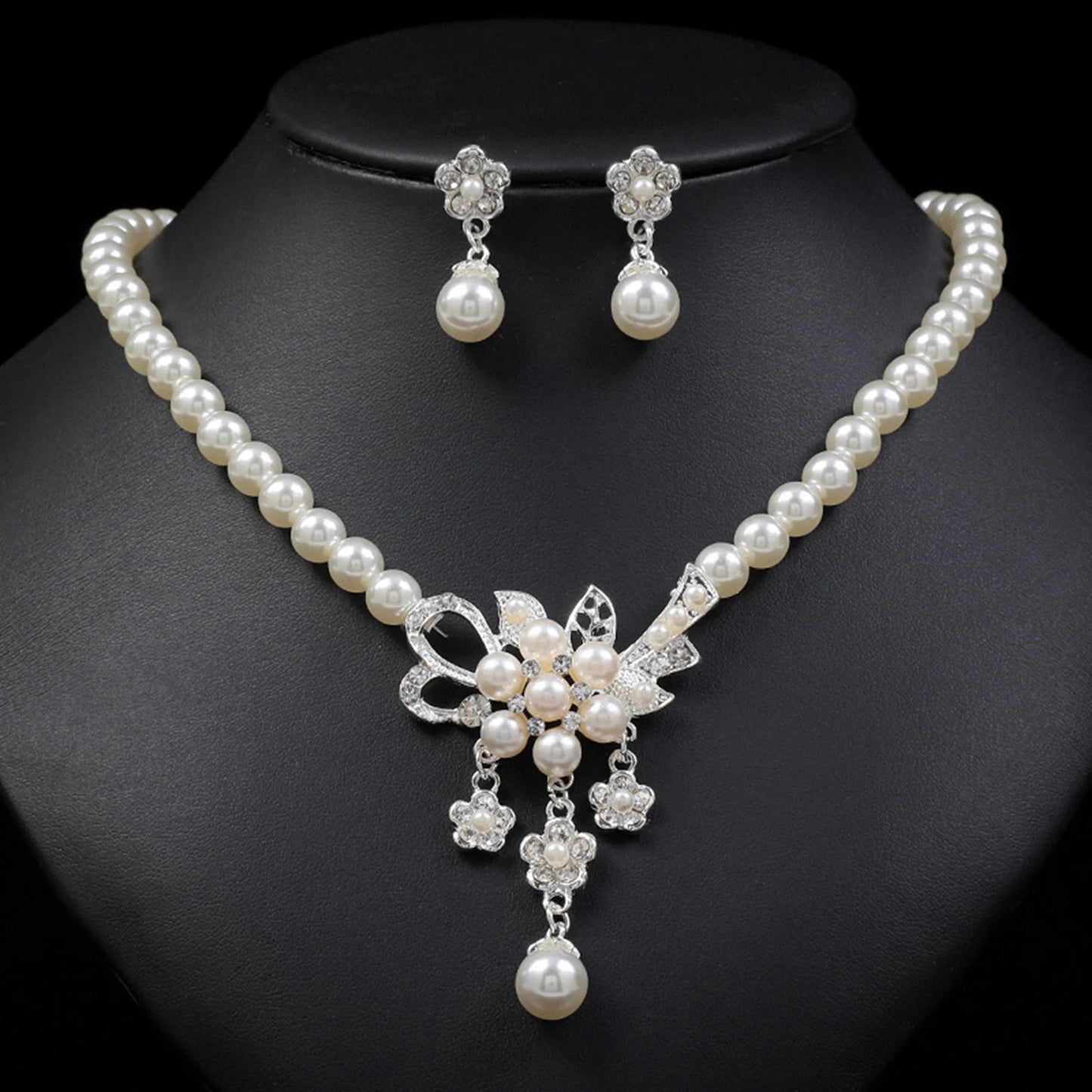 Luxury Pearl & Rhinestone Bridal Jewelry Set - Necklace & Earrings