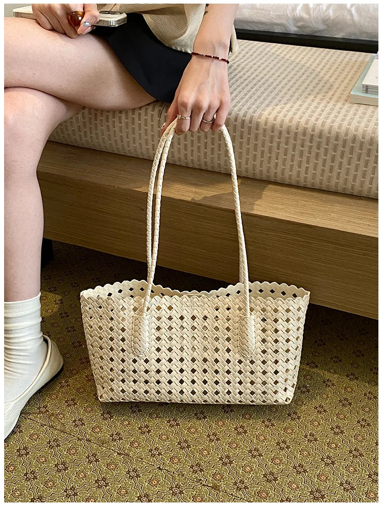 Women's Woven Shoulder Bag - Luxury Designer Tote Purse Handbag